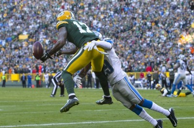 Three straight losses and a home loss to, of all teams, the Lions. At this stage, the offensive struggles were real...evidence shown as Davante Adams couldn't catch a cold.